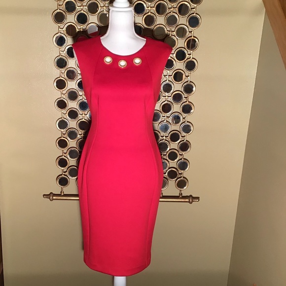Beautiful Calvin Klein Red Dress. - Picture 2 of 6